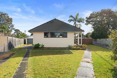/international/au/16-mccartney-street-warwick-farm-nsw-148371648/