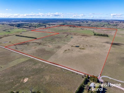 /international/au/1006-carrabungla-road-laggan-nsw-700411576/
