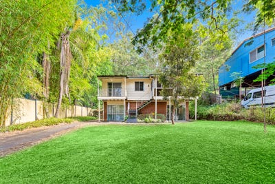/international/au/17-sherwood-crescent-bellbird-park-qld-150858024/