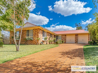 /international/au/16-erin-court-armidale-nsw-150801152/