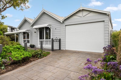 /international/au/6-roy-terrace-christies-beach-sa-152700308/