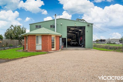 /international/au/9-middle-road-trafalgar-vic-505169740/