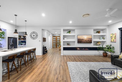 /international/au/47-morinda-circuit-noosaville-qld-151285924/