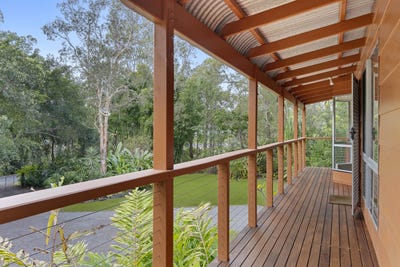 /international/au/32-gympie-street-south-landsborough-qld-151445192/