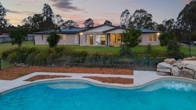 /international/au/25-aspect-way-karalee-qld-152674696/