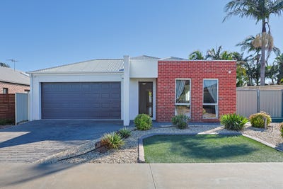 /international/au/3-5-john-monash-boulevard-mildura-vic-151502456/