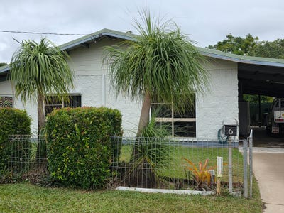 /international/au/6-parker-street-cardwell-qld-151610232/