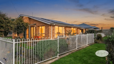 /international/au/24-horton-street-forest-tas-151454740/
