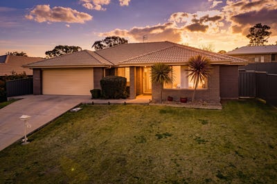 /international/au/6-schaefer-drive-armidale-nsw-152317508/