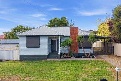/international/au/22-mahony-avenue-tamworth-nsw-151100596/