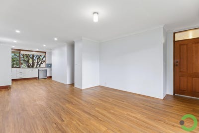 /international/au/4-37-eve-road-bellevue-heights-sa-152098052/