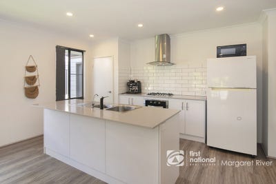 /international/au/5-goodenia-street-margaret-river-wa-151099504/