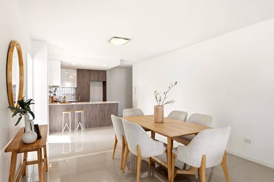 /international/au/5-28-skew-street-sherwood-qld-152124768/