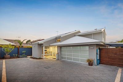 /international/au/10-lesueur-rise-sorrento-wa-151230804/