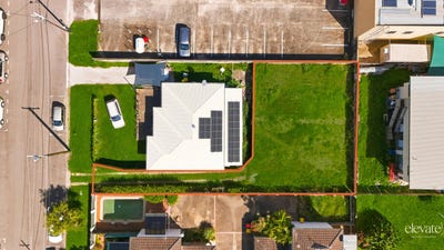 /international/au/6b-gleeson-street-hermit-park-qld-204481752/