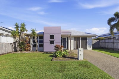 /international/au/35-sonoran-street-rural-view-qld-151812216/