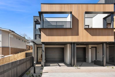 /international/au/9-4-taylor-court-highton-vic-150954044/