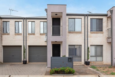 /international/au/5-hamra-drive-smithfield-sa-151184352/