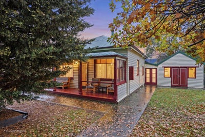 /international/au/116-main-street-kempton-tas-151414808/
