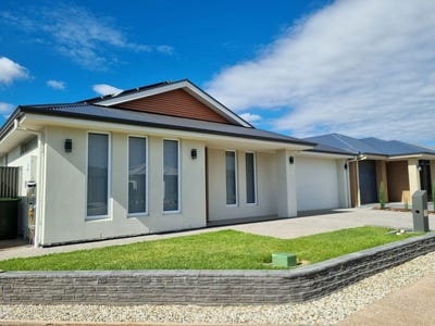 /international/au/11-south-point-street-port-noarlunga-south-sa-151123748/