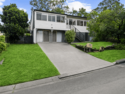 /international/au/8-firefly-street-durack-qld-151261444/