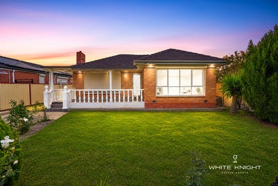 /international/au/9-lois-st-st-albans-vic-151101612/