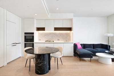 /international/au/23f-6-watermans-quay-barangaroo-nsw-150675388/