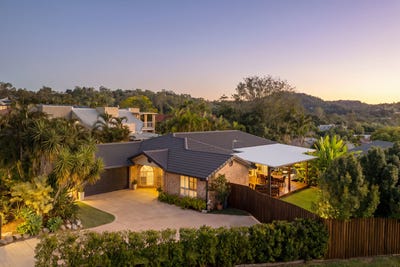 /international/au/1-gibson-place-brookfield-qld-151403960/