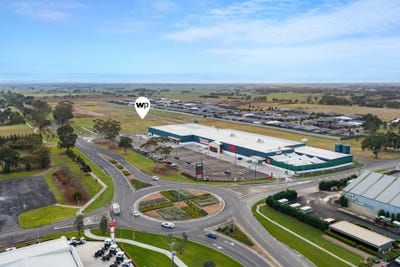 /international/au/swanlake-commercial-park-sale-vic-505148536/