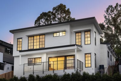 /international/au/6-victoire-court-coomera-waters-qld-148551616/