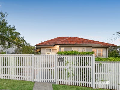 /international/au/30-warilda-street-camp-hill-qld-152624624/