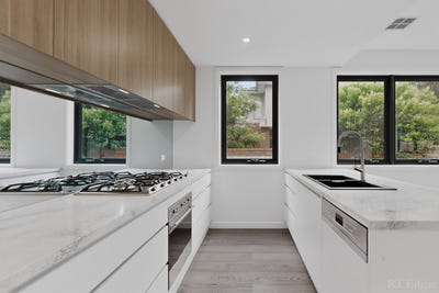 /international/au/3-39-gillard-street-burwood-vic-151551864/