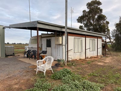 /international/au/6083-wakool-road-wakool-nsw-151351160/