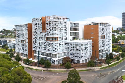 /international/au/701-15-shepherd-street-liverpool-nsw-148354632/