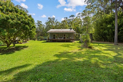 /international/au/850-cootharaba-road-cootharaba-qld-152608996/