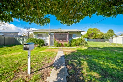 /international/au/3-cox-street-mandurah-wa-151474104/