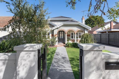 /international/au/27-eddys-grove-bentleigh-vic-150793340/