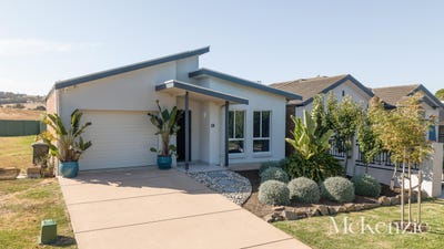 /international/au/28-allen-street-encounter-bay-sa-151504276/