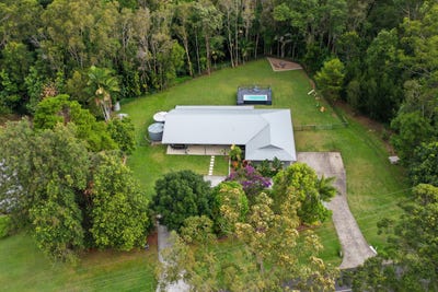 /international/au/98-lindeman-road-beerwah-qld-151042368/