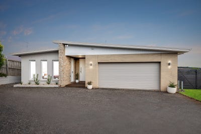 /international/au/29-swanbourne-avenue-highton-vic-151437920/