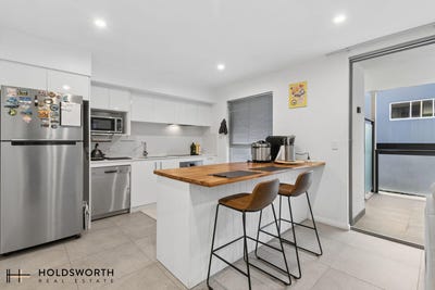 /international/au/5-131-waterloo-street-tuart-hill-wa-152634328/