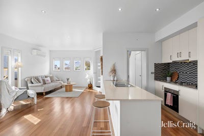 /international/au/8-34-smith-street-daylesford-vic-151162008/
