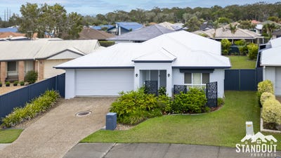 /international/au/280-bestmann-road-sandstone-point-qld-152666936/