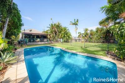 /international/au/219-auckland-street-south-gladstone-qld-151395528/