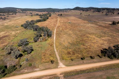 /international/au/606-sutherland-road-koorawatha-nsw-700408884/