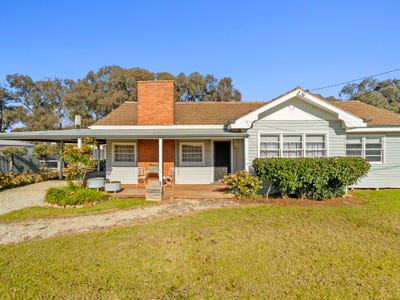 /international/au/10-osborne-street-finley-nsw-148347572/