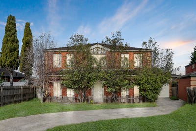/international/au/15-kings-court-oakleigh-east-vic-148381828/