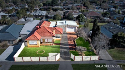 /international/au/49-oneills-road-melton-vic-148472908/