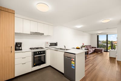 /international/au/2301-25-charlotte-street-chermside-qld-151237564/
