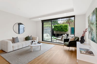 /international/au/1-92-hawthorn-road-caulfield-north-vic-151168788/